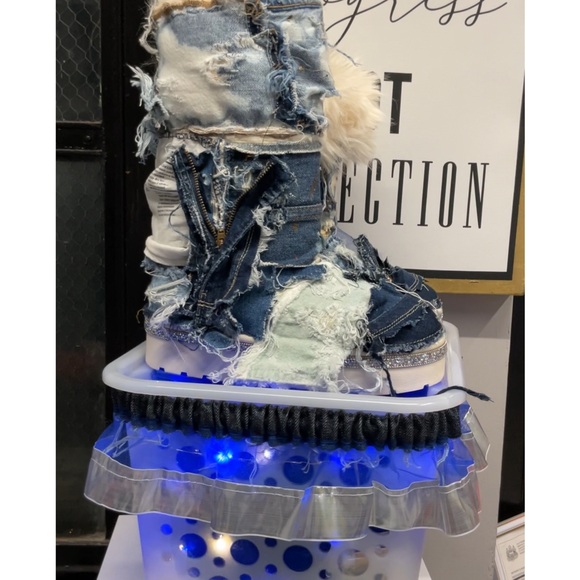 👢👖 Kustom Denim 👖👢 - Picture 9 of 12